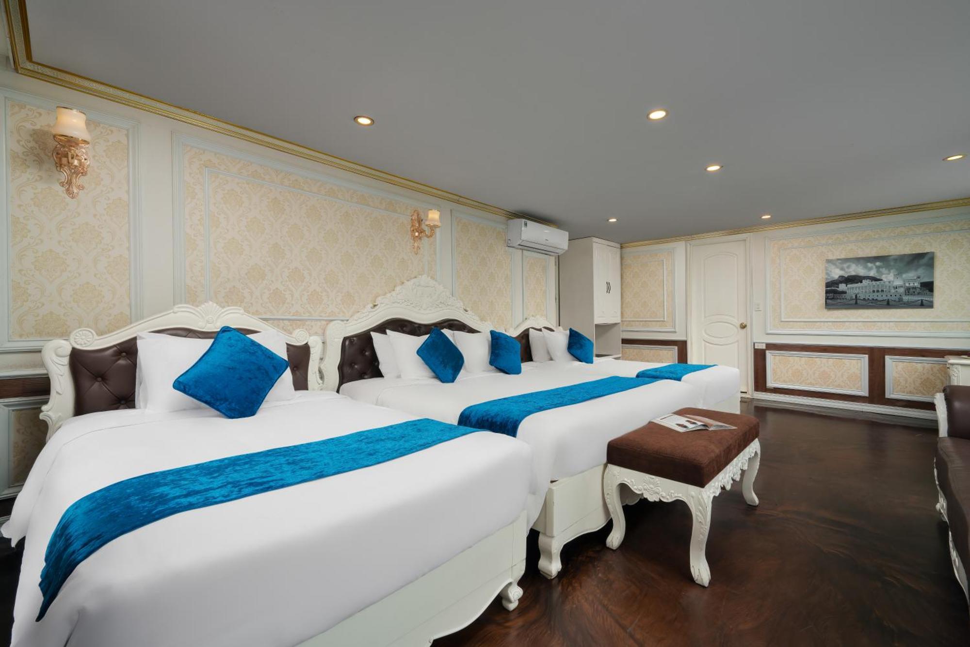 Halong Aquamarine Royal Cruise Hotel Hạ Long-öböl Kültér fotó