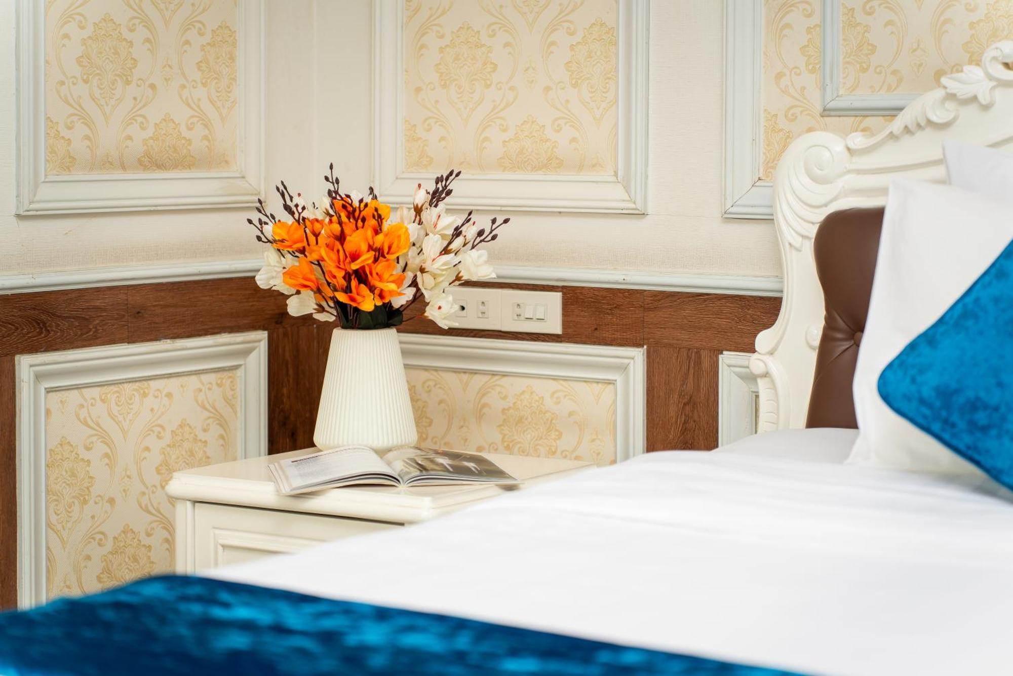 Halong Aquamarine Royal Cruise Hotel Hạ Long-öböl Kültér fotó